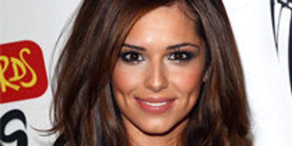 Cheryl Cole führt Selbstgespräche Cheryl Cole führt Selbstgespräche