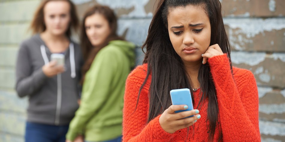 Jugendliche entwickelt App gegen Cybermobbing Jugendliche entwickelt App gegen Cybermobbing