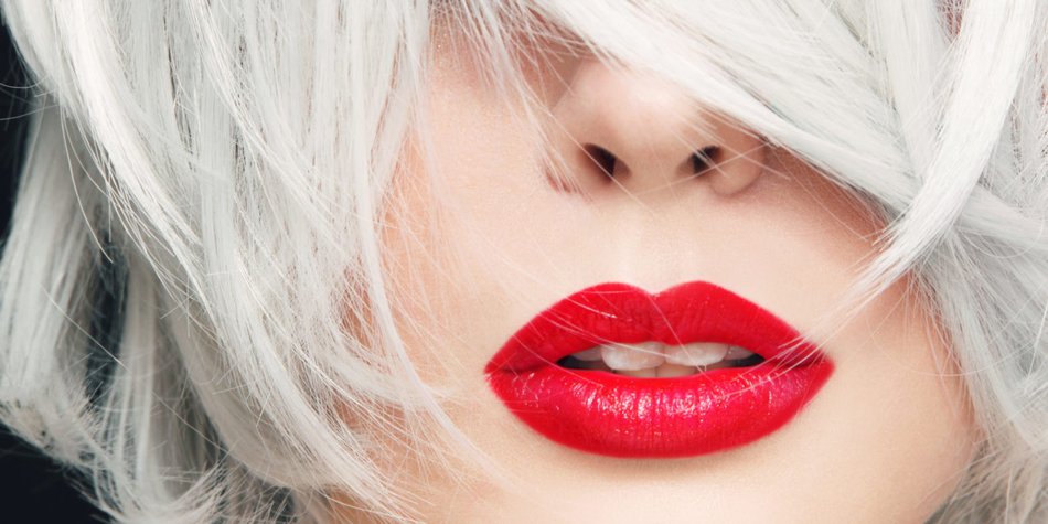 Grau ist out! Jetzt wollen wir „Ghosted Hair“ Grau ist out! Jetzt wollen wir „Ghosted Hair“