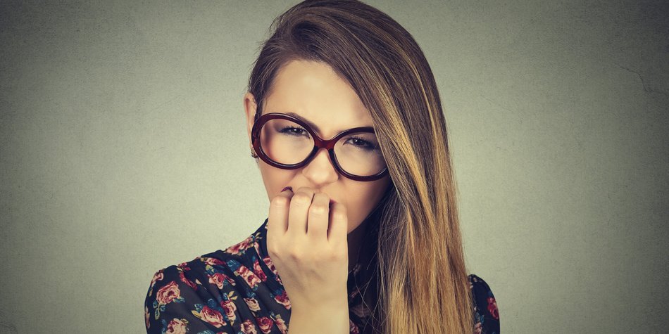 Nägelkauen: 5 eklige Fakten zum Abgewöhnen Nägelkauen: 5 eklige Fakten zum Abgewöhnen