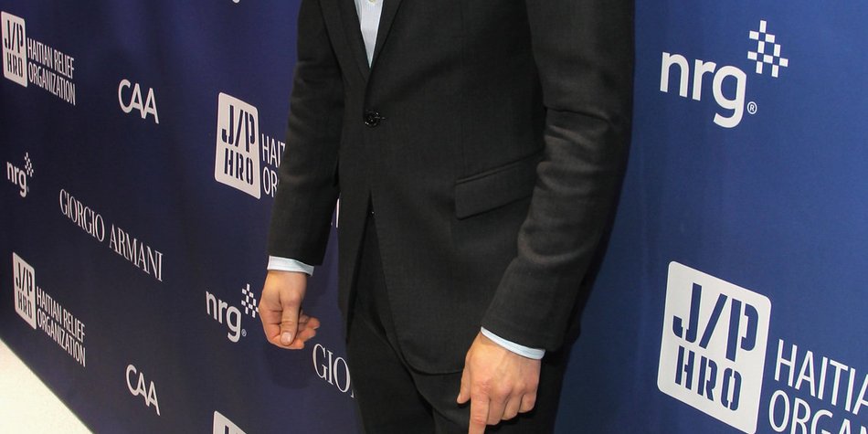 Paul Wesley wurde mit einer Waffe bedroht! Paul Wesley wurde mit einer Waffe bedroht!