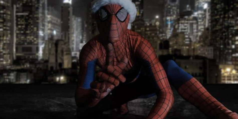 Spiderman wünscht krebskranken Kindern frohe Weihnachten Spiderman wünscht krebskranken Kindern frohe Weihnachten