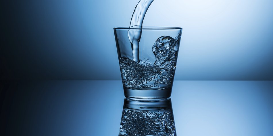 Abnehmen mit Wassertrinken Abnehmen mit Wassertrinken