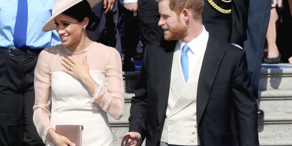Herzogin Meghan und Prinz Harry: 1. Auftritt als Ehepaar Herzogin Meghan und Prinz Harry: 1. Auftritt als Ehepaar