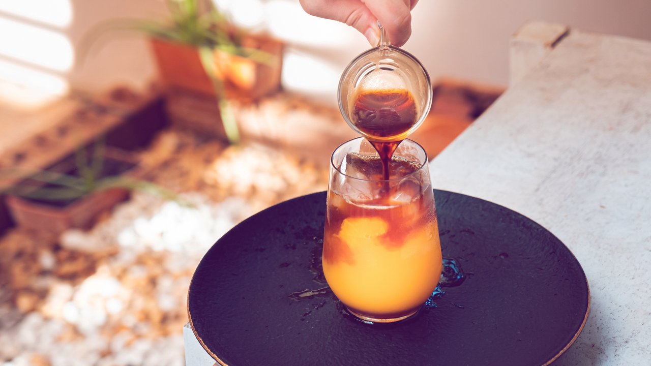 Espresso mit Orangensaft
