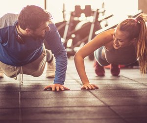 Liegestütze & Kalorienverbrauch: So purzeln die Pfunde