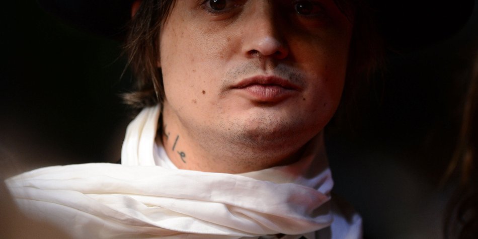 Pete Doherty: Weihnachten mit den Kindern? Pete Doherty: Weihnachten mit den Kindern?