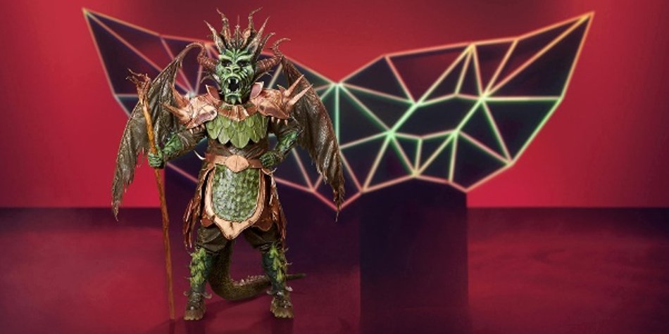 „The Masked Singer“: Ist dieser Promi der Drache? „The Masked Singer“: Ist dieser Promi der Drache?