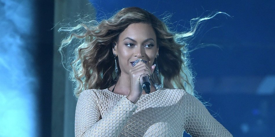 Beyoncé: Sportlinie bei Zalando erhältlich! Beyoncé: Sportlinie bei Zalando erhältlich!