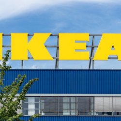 Must-have für Ikea-Fans: Der kleine Würfel-Schrank von Ikea in Graublau hat Kult-Status
