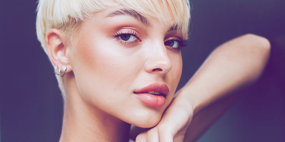 Soap Brows: Augenbrauen-Seife sorgt für mehr Volumen und Definition Soap Brows: Augenbrauen-Seife sorgt für mehr Volumen und Definition