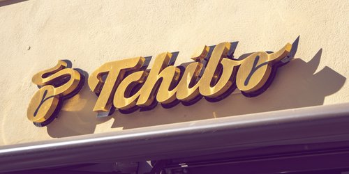 Diese Plüsch-Kuscheldecke von Tchibo wirst du in der Winter- und Weihnachtszeit lieben