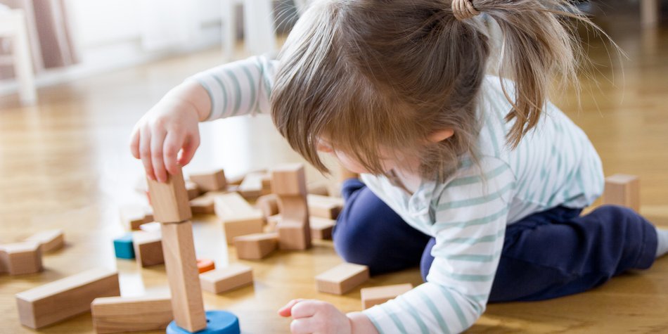 Dein Kleinkind mit 25-26 Monaten Dein Kleinkind mit 25-26 Monaten