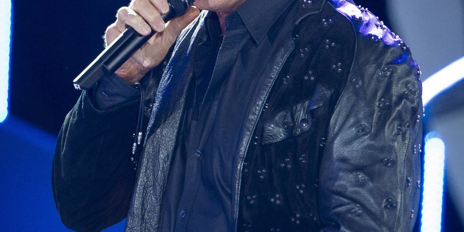 Promi Big Brother: David Hasselhoff sorgt für Gänsehaut Promi Big Brother: David Hasselhoff sorgt für Gänsehaut