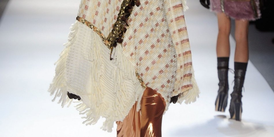 Custo Barcelona: Kreatives Chaos auf den Catwalk Custo Barcelona: Kreatives Chaos auf den Catwalk