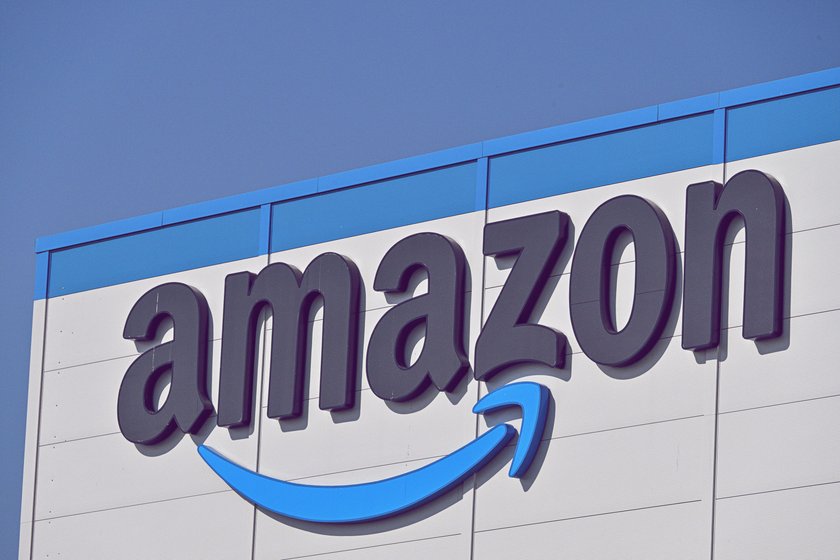 Amazon Logo Amazon Logo