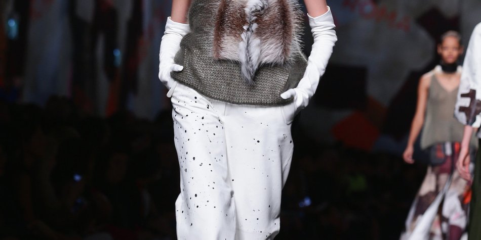 Mailand Fashion Week: Fendi zwischen Sportlichkeit und Eleganz Mailand Fashion Week: Fendi zwischen Sportlichkeit und Eleganz
