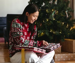 Für 24,99 Euro bei Douglas: Wer gerne Shopping Queen schaut, wird diesen Adventskalender lieben