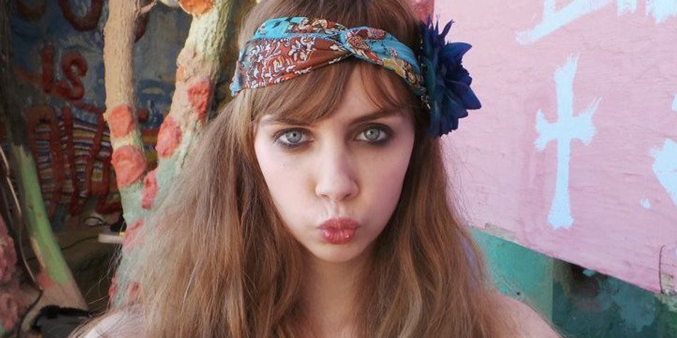 GNTM-Jacqueline ist gar keine Pastorentochter GNTM-Jacqueline ist gar keine Pastorentochter