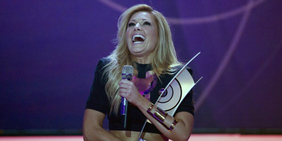 Helene Fischer kann stolz auf ihr Sixpack sein Helene Fischer kann stolz auf ihr Sixpack sein