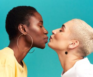 Kalorienverbrauch beim Küssen: So viel verbrennst du