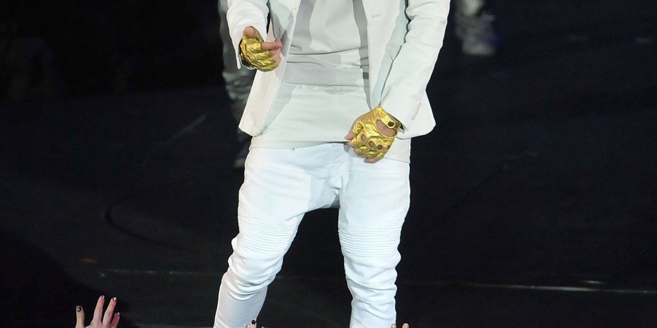 Justin Bieber muss 300.000 Pfund Strafe zahlen Justin Bieber muss 300.000 Pfund Strafe zahlen