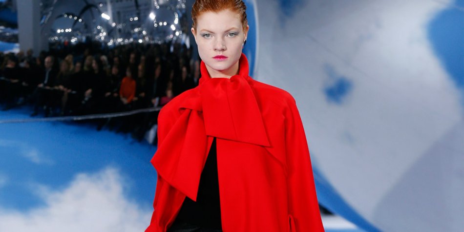 Winter-Trend: Wir geben grünes Licht für den roten Mantel Winter-Trend: Wir geben grünes Licht für den roten Mantel