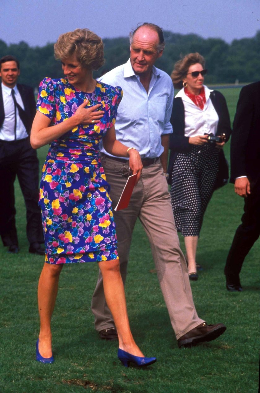 Prinzessin Kate: Ihre schönsten Looks & Outfits Diana - Blumenprint Kleid