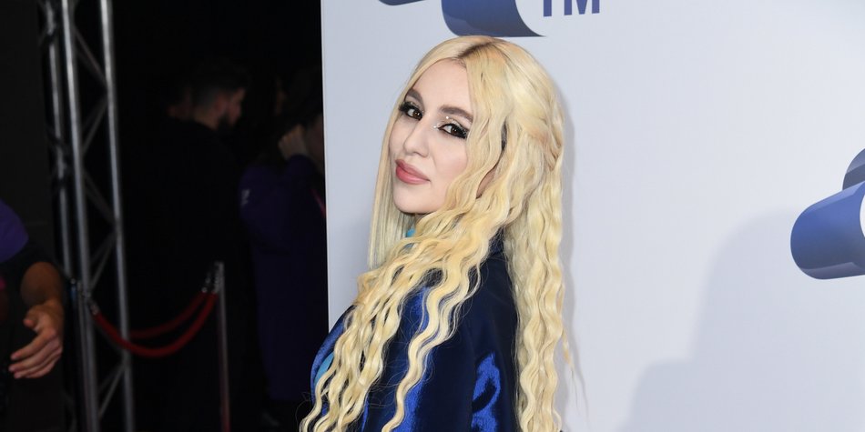 Ava Max und ihr neuer Freund: Hat die Sängerin einen Partner? Ava Max und ihr neuer Freund: Hat die Sängerin einen Partner?