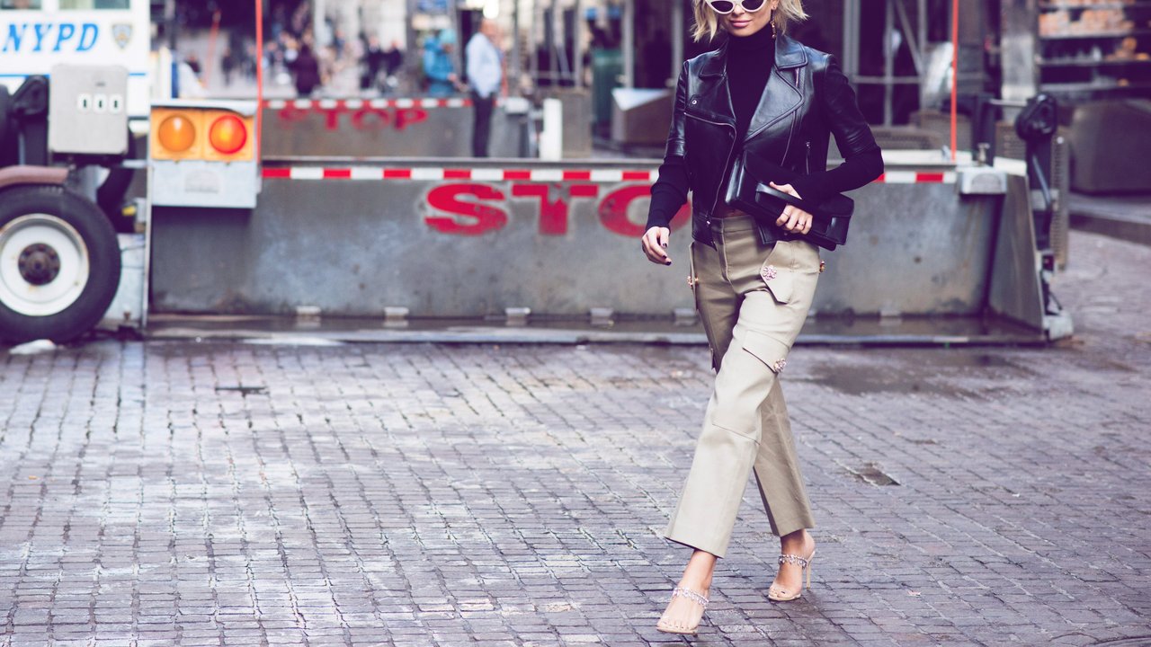 Xenia Adonts attending the Michael Kors show during New York Fashion Week - Feb 13, 2019 - NYFW: Fall 2019 Street Style Day 7, New York New York United States PUBLICATIONxINxGERxSUIxAUTxONLY Copyright: xMichellexSangsterx h00580722