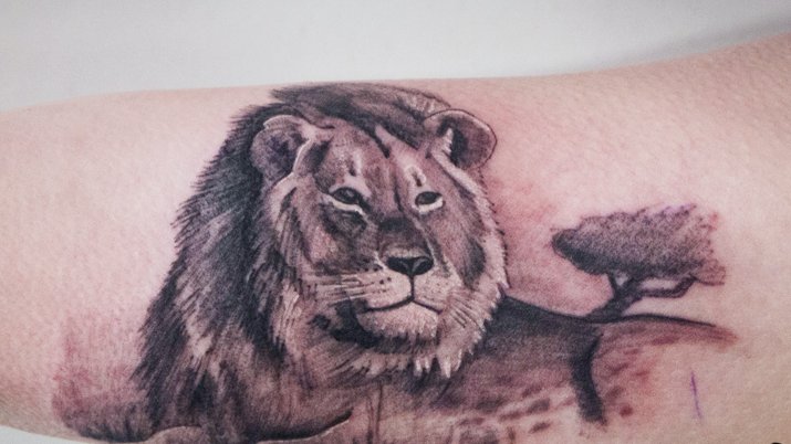 Löwen-Tattoo