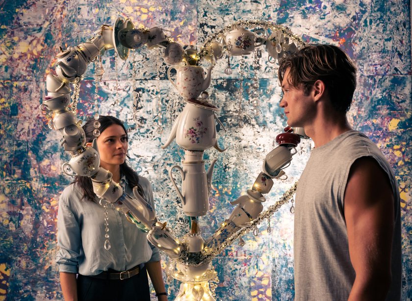 Ruby (Harriet Herbig-Matten) und James (Damian Hardung) Ruby (Harriet Herbig-Matten) und James (Damian Hardung)