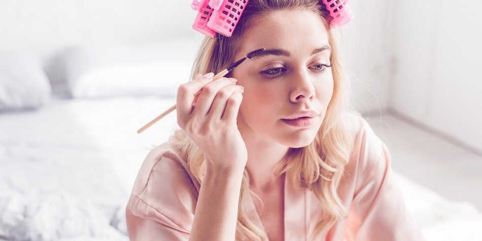 Brow Lifting selber machen: So fixierst du deine Brauen dauerhaft Brow Lifting selber machen: So fixierst du deine Brauen dauerhaft