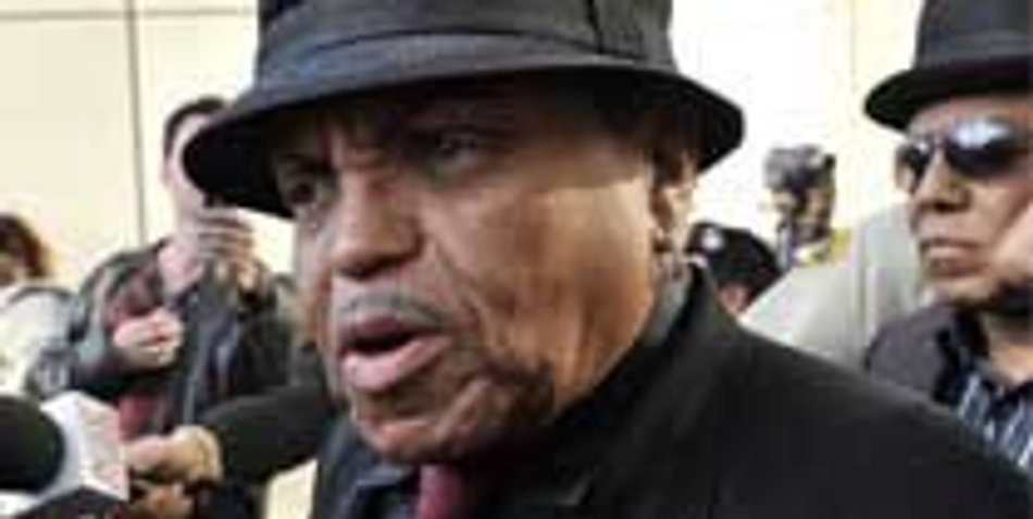 Michael Jackson: Joe Jackson macht seine Frau für Tod verantwortlich Michael Jackson: Joe Jackson macht seine Frau für Tod verantwortlich