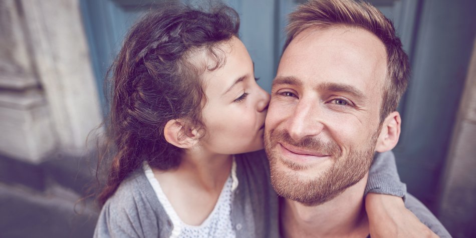Vater-Tochter-Beziehung: Wie die besondere Liebe noch stärker wird Vater-Tochter-Beziehung: Wie die besondere Liebe noch stärker wird