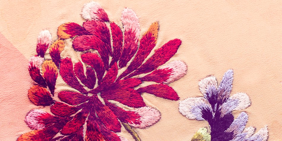 Tschüss, Watercolor! Jetzt lieben wir Embroidery Tattoos Tschüss, Watercolor! Jetzt lieben wir Embroidery Tattoos