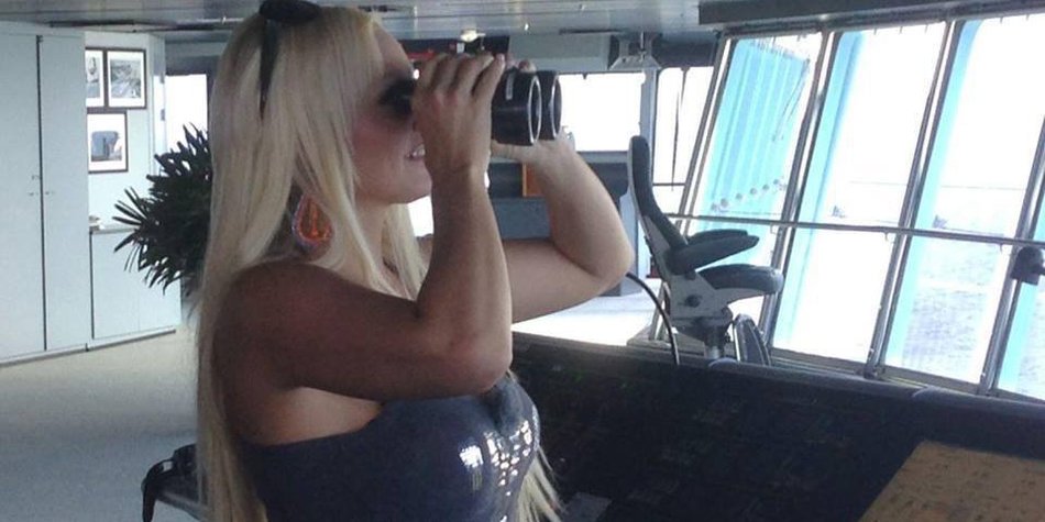 Daniela Katzenberger im Urlaub mit Mama Iris Daniela Katzenberger im Urlaub mit Mama Iris