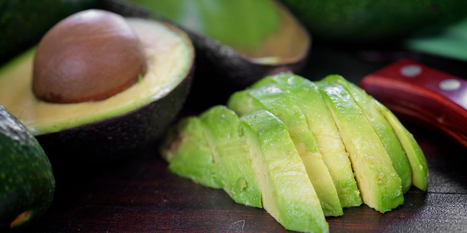 Avocado Brötchen: So isst man Burger heute Avocado Brötchen: So isst man Burger heute