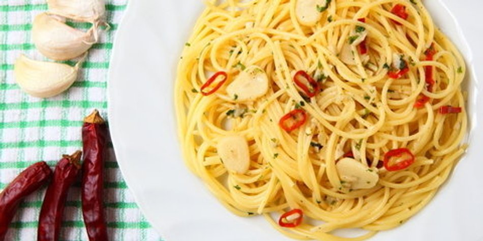 Spaghetti aglio olio Spaghetti aglio olio