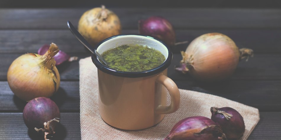 So bekämpfst du Heißhunger mit Gemüse-Tee So bekämpfst du Heißhunger mit Gemüse-Tee