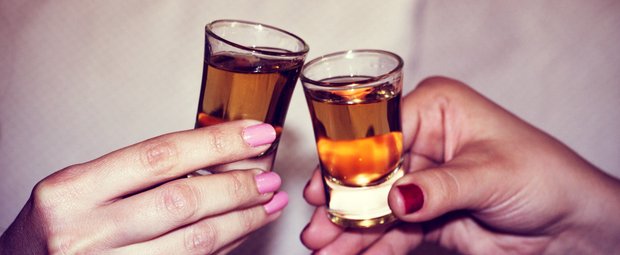 Alkohol und Tierkreiszeichen: SIE verhalten sich am schlimmsten