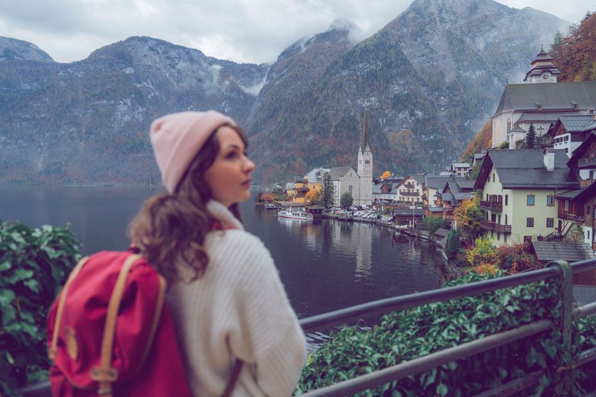 Frau in Hallstatt Frau in Hallstatt