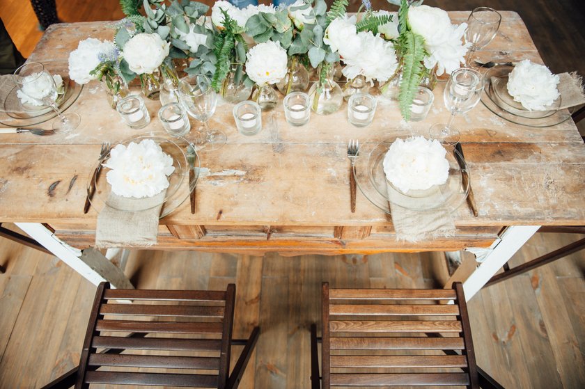 Tischdeko für Hochzeit im Loft-Stil