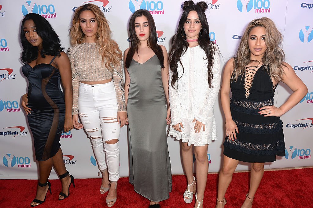 Fifth Harmony mit Camila Cabello 2016. Fifth Harmony mit Camila Cabello 2016.