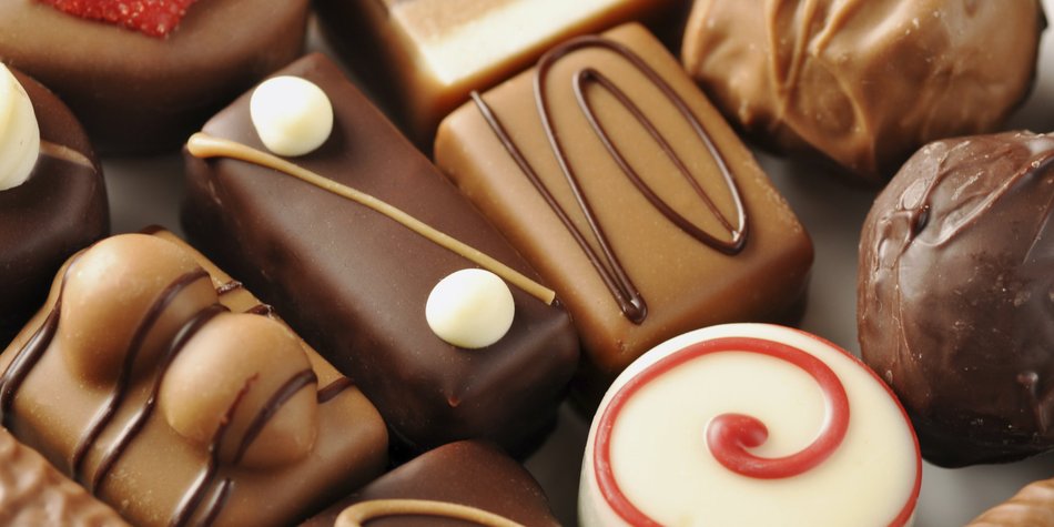 Pralinen selber machen: Schokoladiger Genuss Pralinen selber machen: Schokoladiger Genuss