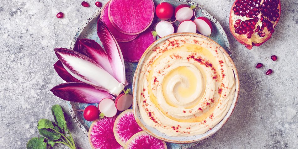 Dips für Gemüse: 3 Rezepte für gesunde herzhafte Snacks Dips für Gemüse: 3 Rezepte für gesunde herzhafte Snacks