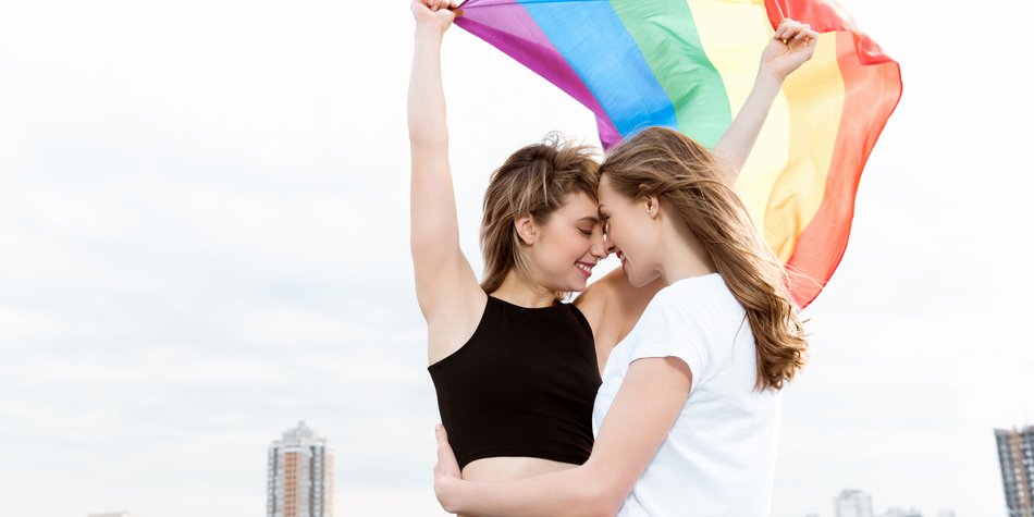 7 nervige Vorurteile über bisexuelle Frauen 7 nervige Vorurteile über bisexuelle Frauen