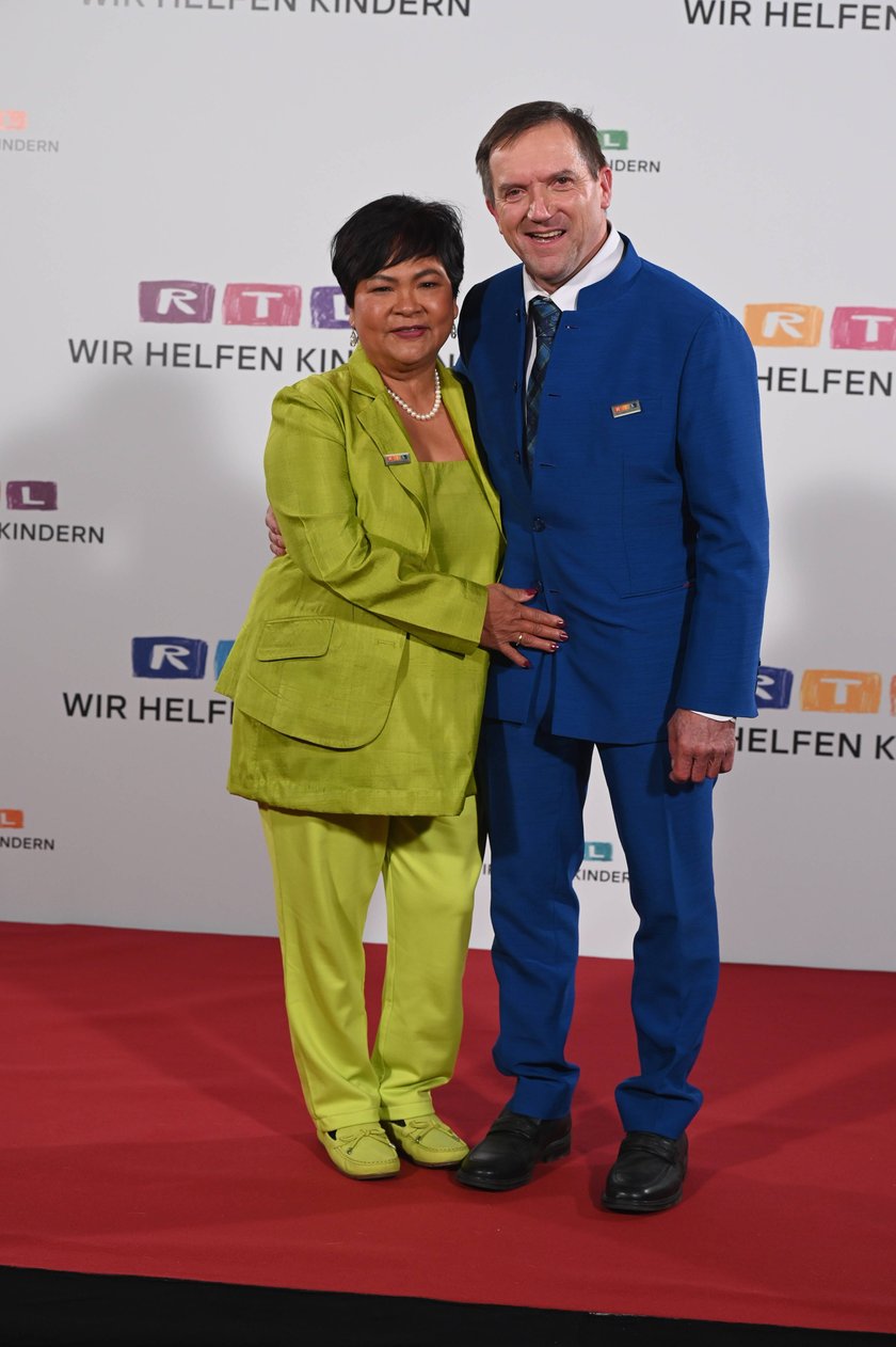 Josef Unterhuber, Narumol David aus Bauer sucht Frau Josef Unterhuber, Narumol David aus Bauer sucht Frau