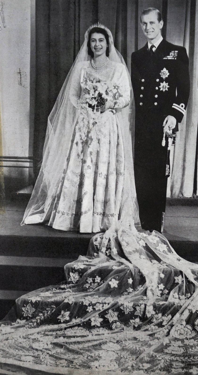 Königin Elisabeth Brautkleid
