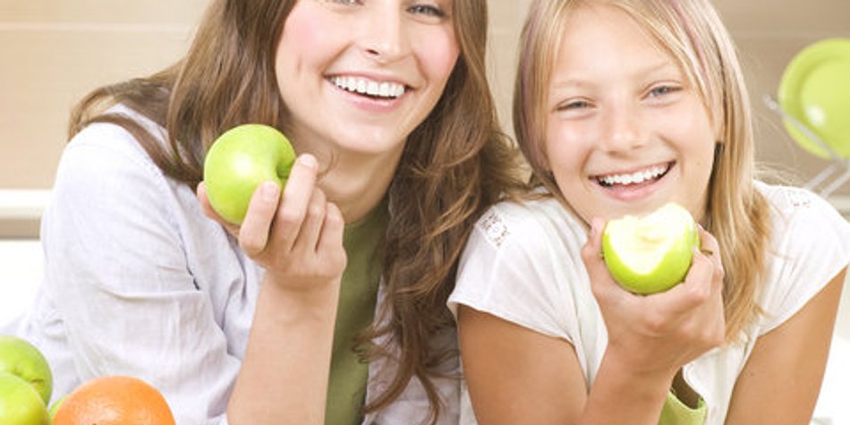 Teenager: Gemeinsame Mahlzeiten haben positiven Einfluss Teenager: Gemeinsame Mahlzeiten haben positiven Einfluss